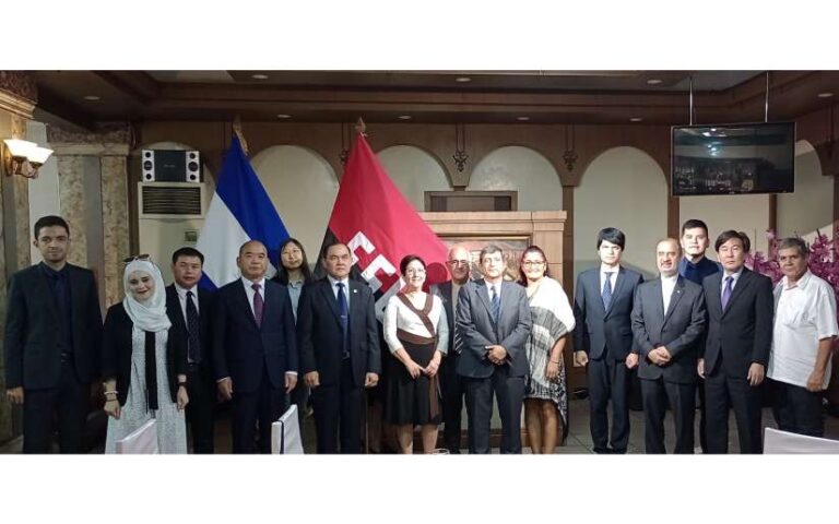 Fiestas Patrias y Septiembre Heroico en la República Popular Democrática de Corea