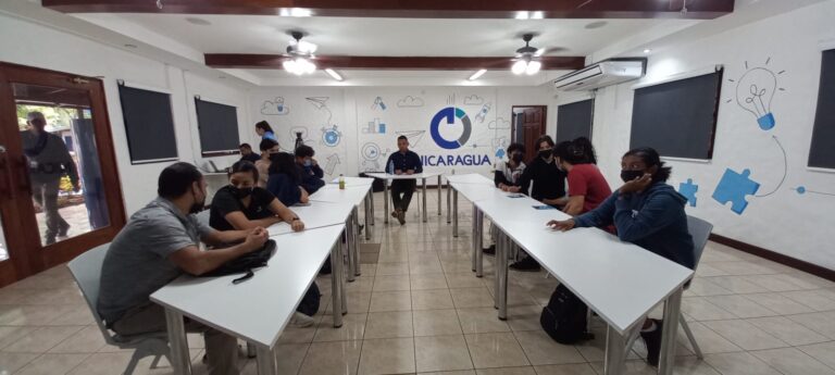 Imparten Taller sobre Emprendimiento Tecnológico