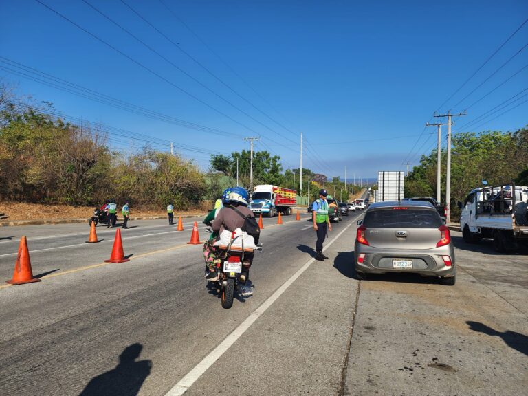 Reportan menos fallecidos en accidente de tránsito
