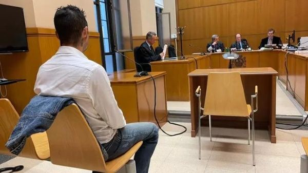 España condena por primera vez a una persona por difundir noticias falsas