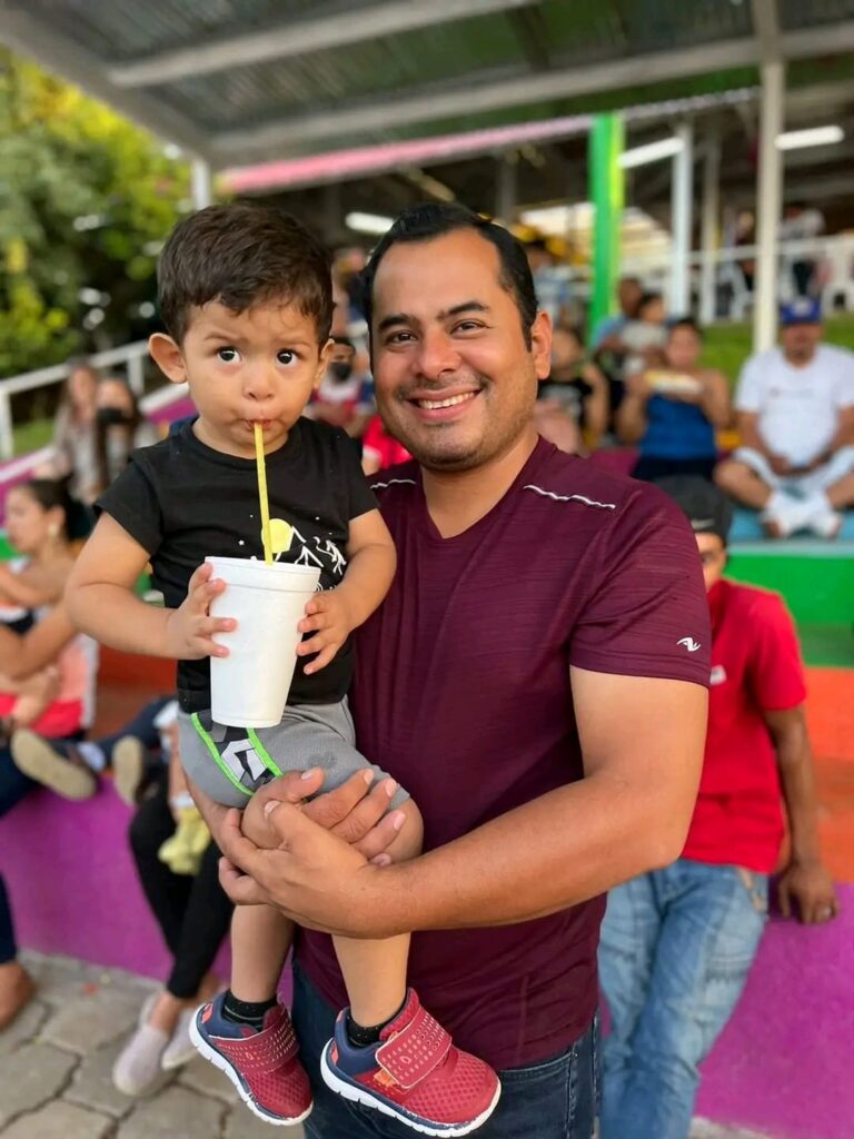 Familias capitalinas visitan Parque de Ferias