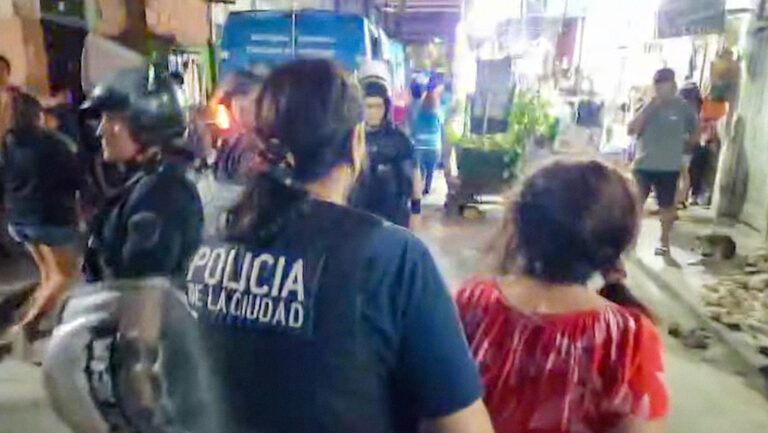 Desarticulan banda dedicada al narcotrafico en Argentina