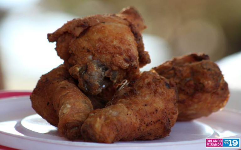 Familias disfrutan de las “Delicias Jeanneth” en el Parque Nacional de Ferias