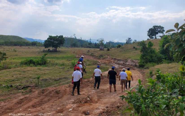 Ampliarán carretera productiva de la comunidad San Antonio Banacruz en Rosita