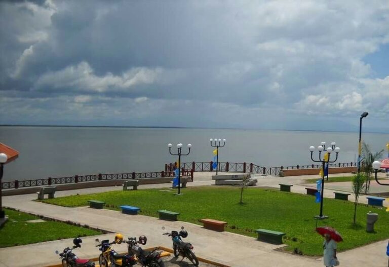 Remodelan el Malecón de San Carlos