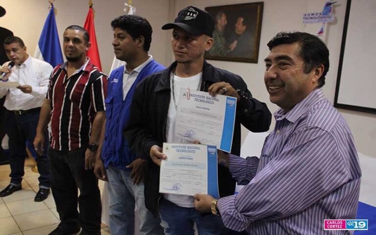 Un total de 54 protagonistas finalizaron sus cursos técnicos