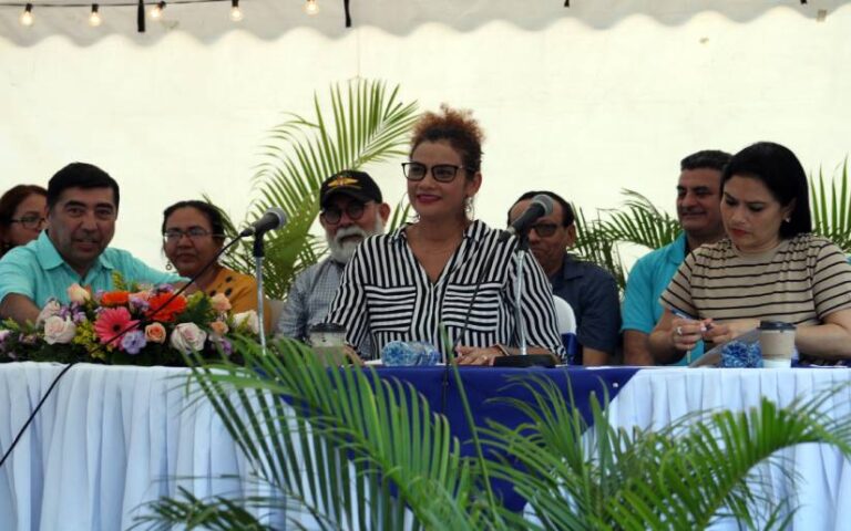 Presentan programas y proyectos en el Distrito II