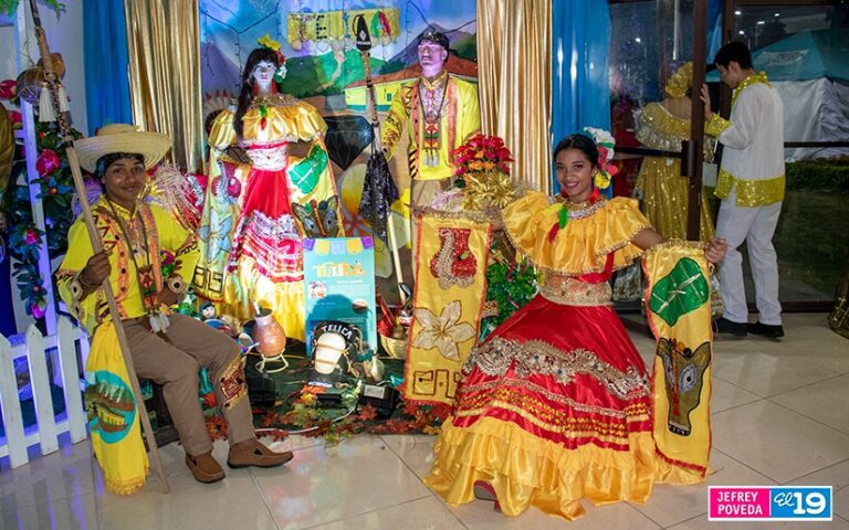 Culmina Exposición Nacional de Trajes Folclóricos Regionales Nicaragüenses