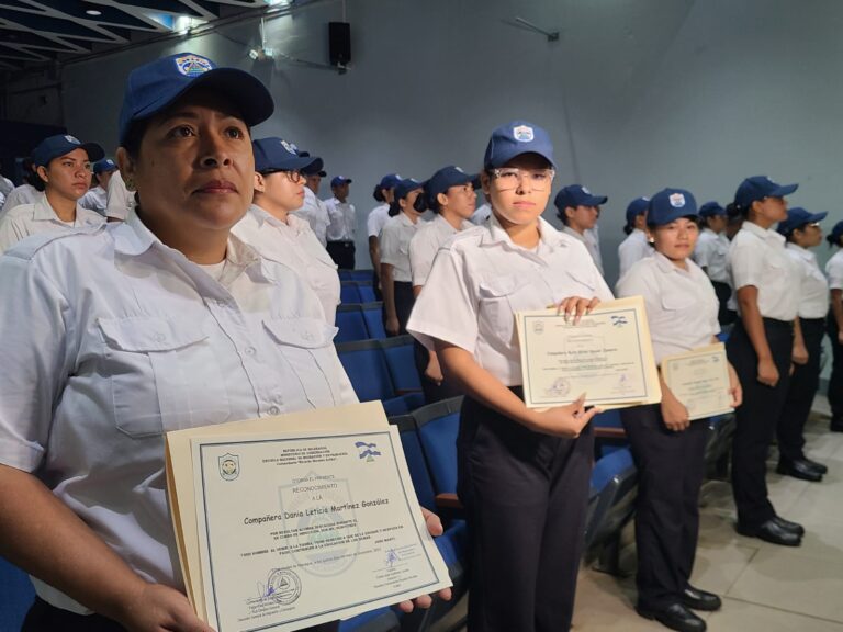 Finaliza curso de inducción de Migración y Extranjería