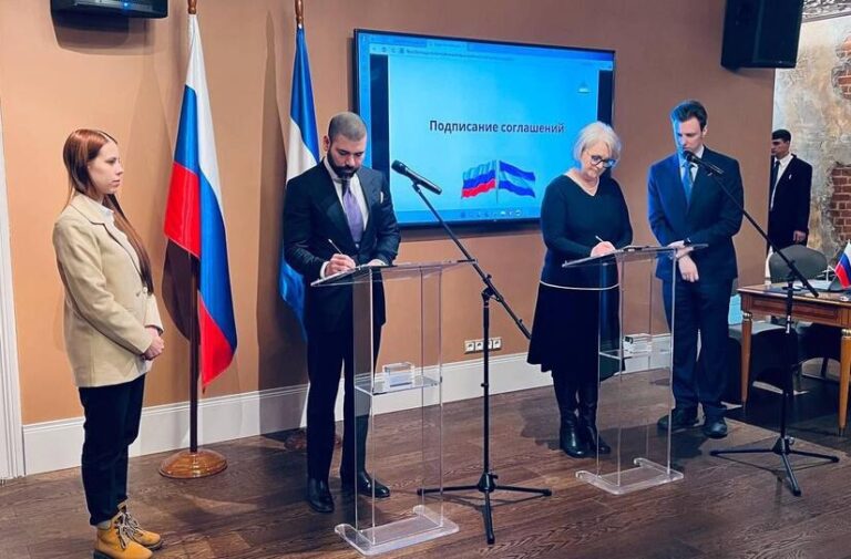 Nicaragua y Rusia firman acuerdos culturales