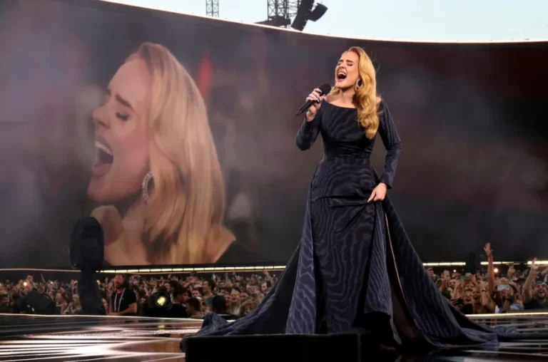 Adele se retira de los escenarios por cierto tiempo