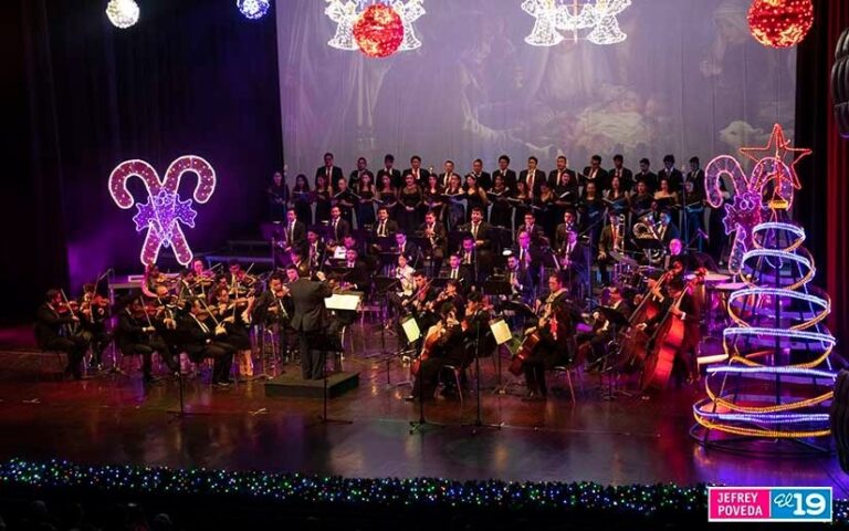 TNRD realiza gala de “Coros y Aires Navideños”