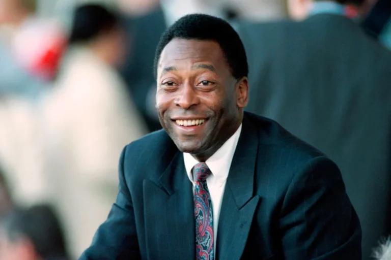 Pelé requiere de mayores cuidados
