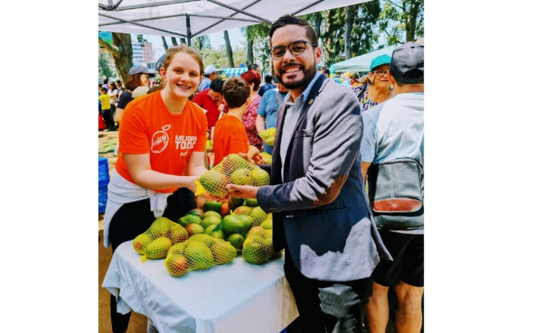 Embajada de Nicaragua participa en el Festival del Mango en Guatemala