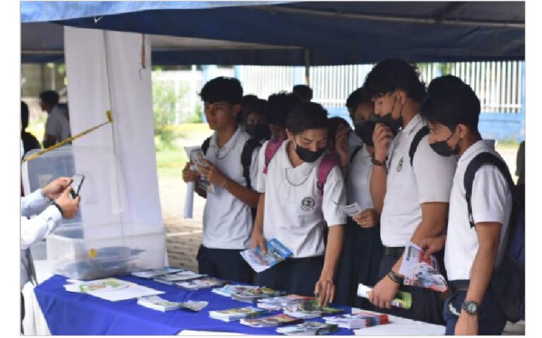 Promueven VI Edición de la Feria Nacional de Becas Universitarias 