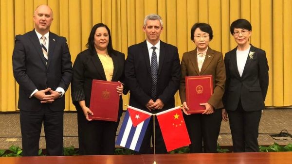China y Cuba firman un acuerdo sobre ciberseguridad