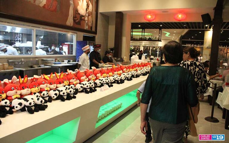 Con juegos artificiales celebran Año Nuevo Chino en Nicaragua