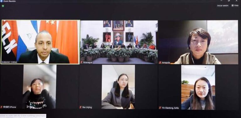 Medios de China se reúnen con periodistas del Poder Ciudadano