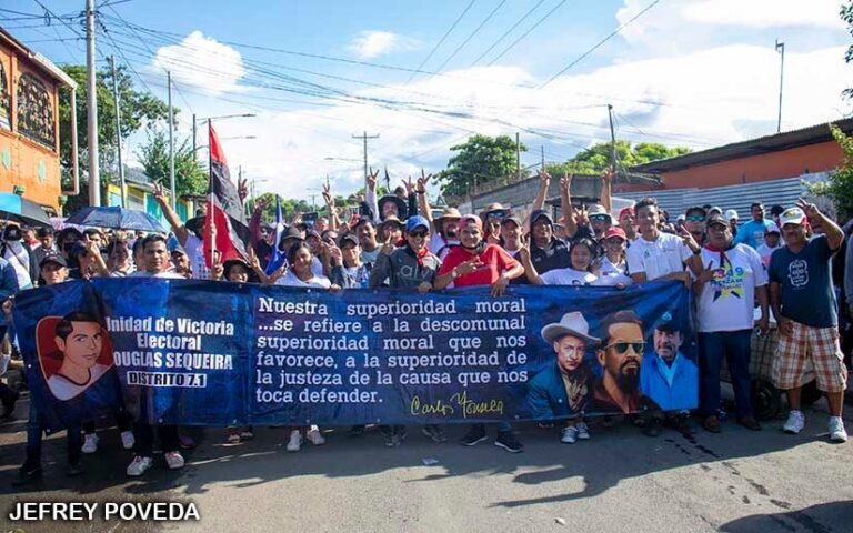 Militancia Sandinista camina en saludo a las “Fiestas Patrias”