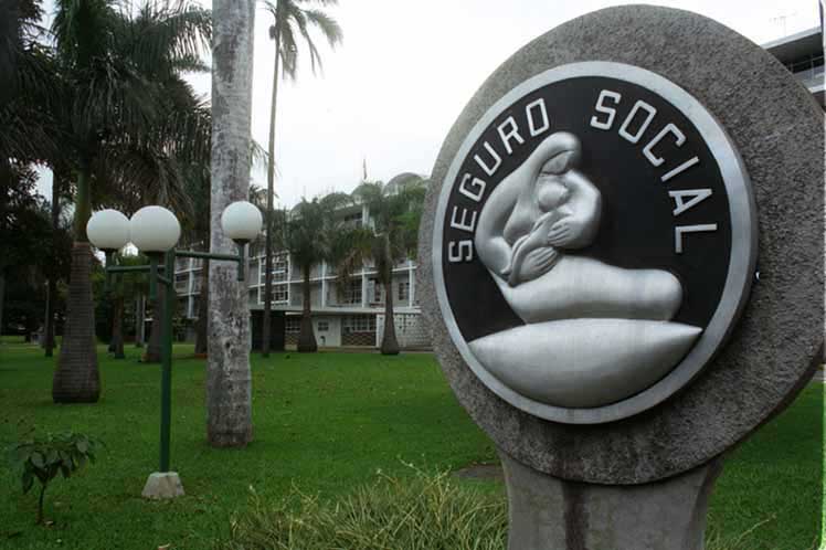 Alertan en Costa Rica sobre consecuencias del copago en salud