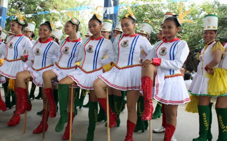 Colegio Experimental México saluda a Fiestas Patrias 2022