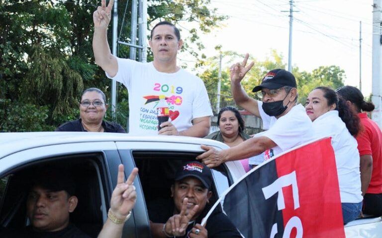 Diana recorre las principales calles del distrito IV de Managua