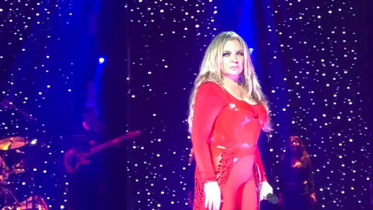 Ednita Nazario despide con dolor a su sobrino