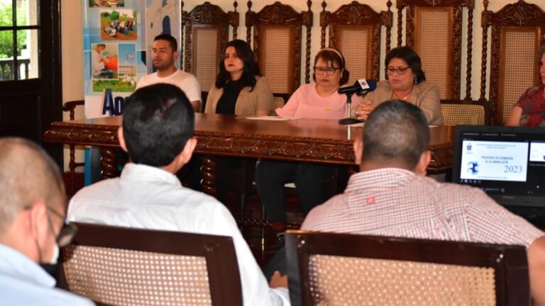 UNAN-León anuncia matrícula para el 2023