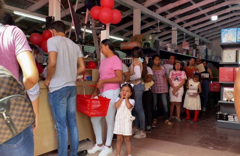 Inauguran tienda Bazar Oriental en Somoto- Madriz