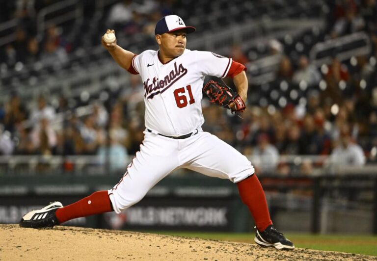 Erasmo colgó un cero ante los Angelinos