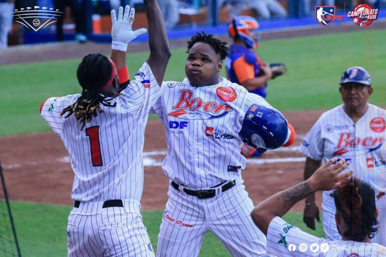 Bóer vence a Rivas y empata el liderato del round robin de la LBPN