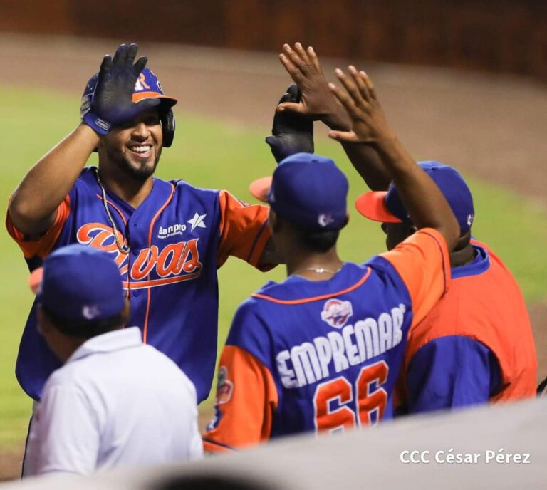 Rivas pega primero en la final