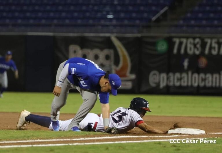 Nicaragua noquea a Costa Rica en el Centroamericano de Béisbol