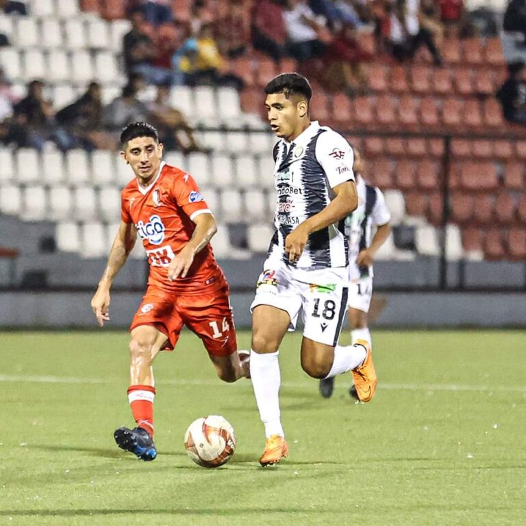 Diriangén gana el Clásico y asegura pase a semifinales