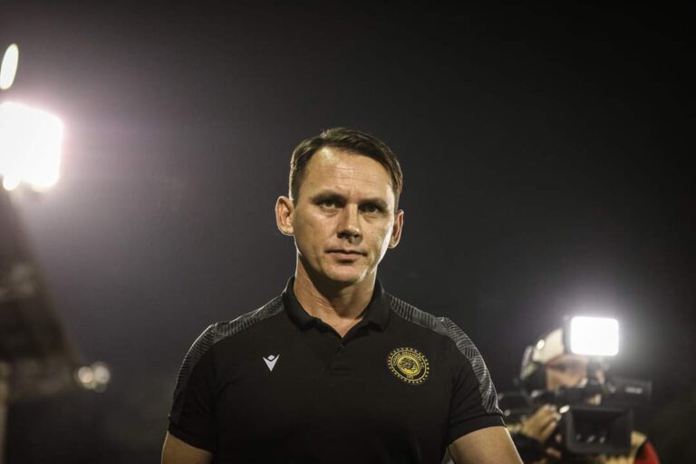 Diriangén destituye al DT Roberto Chanampe