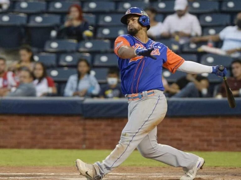 Cheslor no baja el ritmo en Venezuela