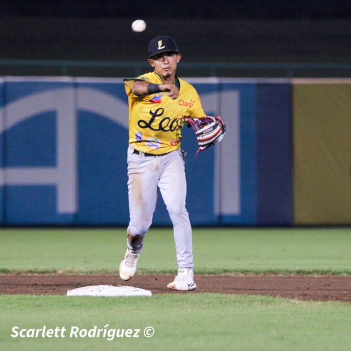 León prevalece sobre el Bóer en              episodios extras