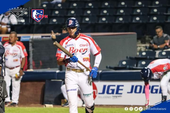 Bóer pierde ante Rivas y queda con un pie en la tumba