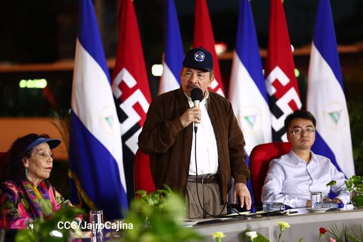 “Como aúllan los perros contra la Compañera Rosario”, expresa Cmte. Daniel Ortega