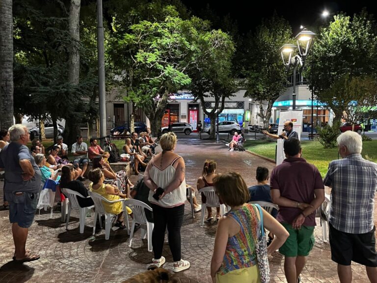 Frente Amplio cuestiona reforma jubilatoria del gobierno en Uruguay