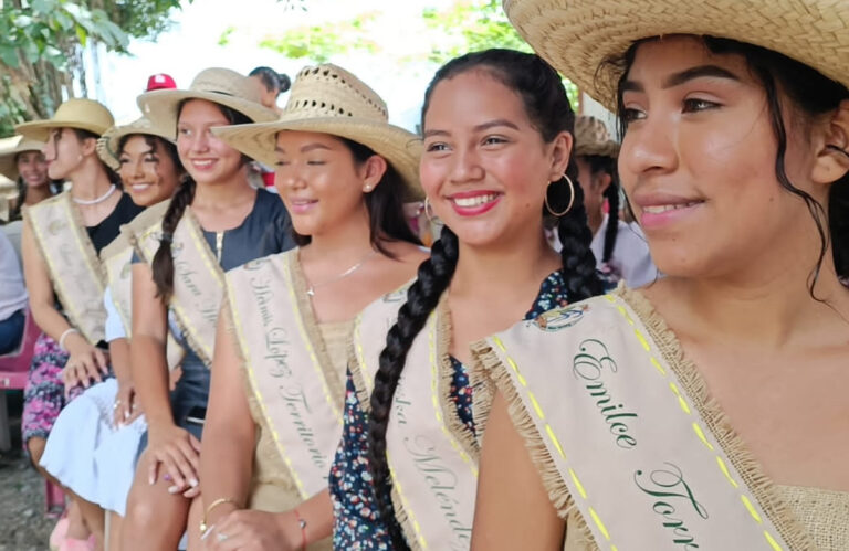 Inicia con diversas actividades Festival Nacional del Maiz en Jalapa