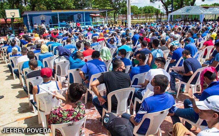 Otorgan convivencia familiar a 1,100 privados de libertad