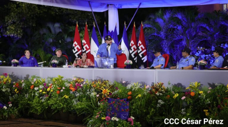 Presidente de Nicaragua aboga para que desaparezca el armamento atómico