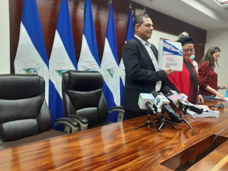 Presentan PGR 2023 ante Asamblea Nacional