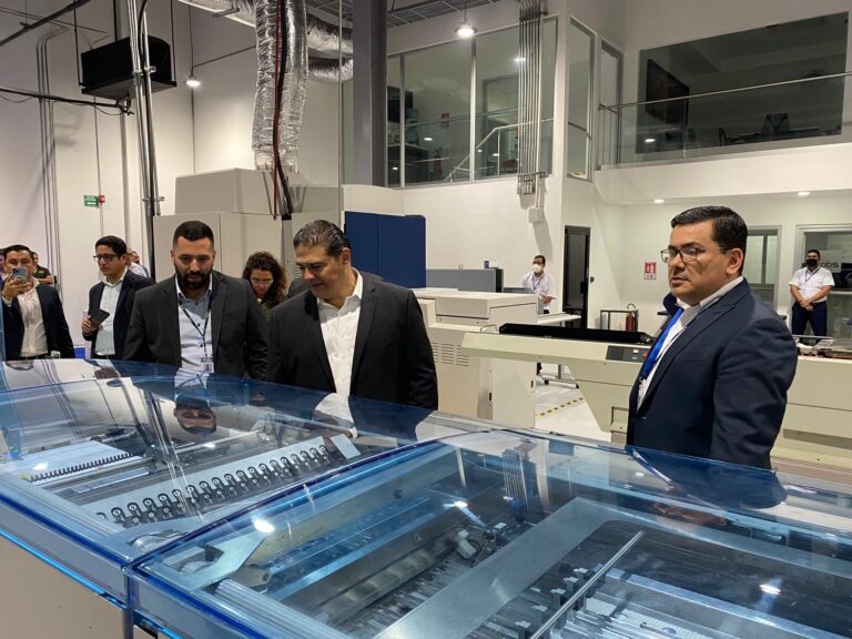 <em>Llega a Nicaragua Impika la nueva prensa de producción de PBS</em>