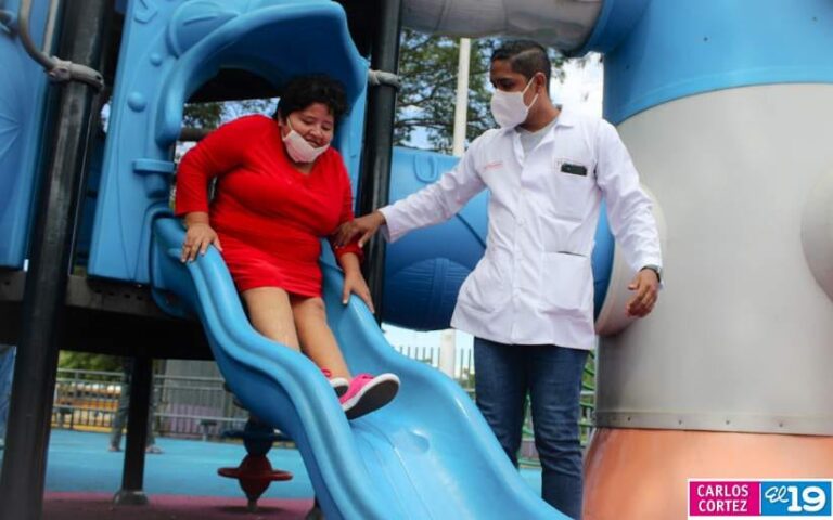 Alrededor de 20 pacientes del Psicosocial disfrutaron de una mañana recreativa