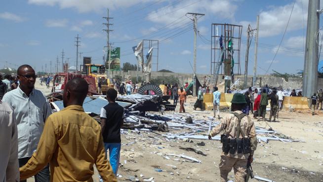 Atentado deja 18 muertos en Somalía