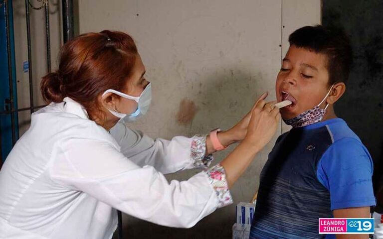 Realizan feria de salud en el barrio Andrés Castro