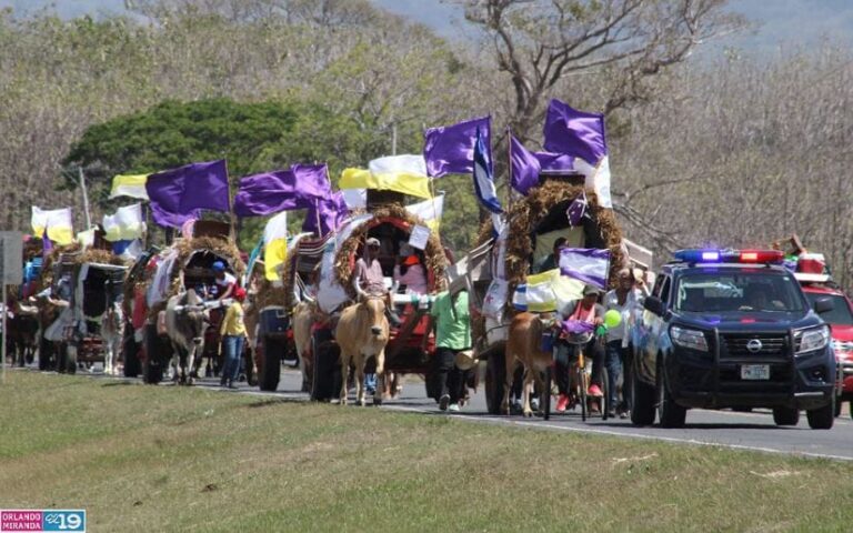 Llegan a su destino las carretas peregrinas