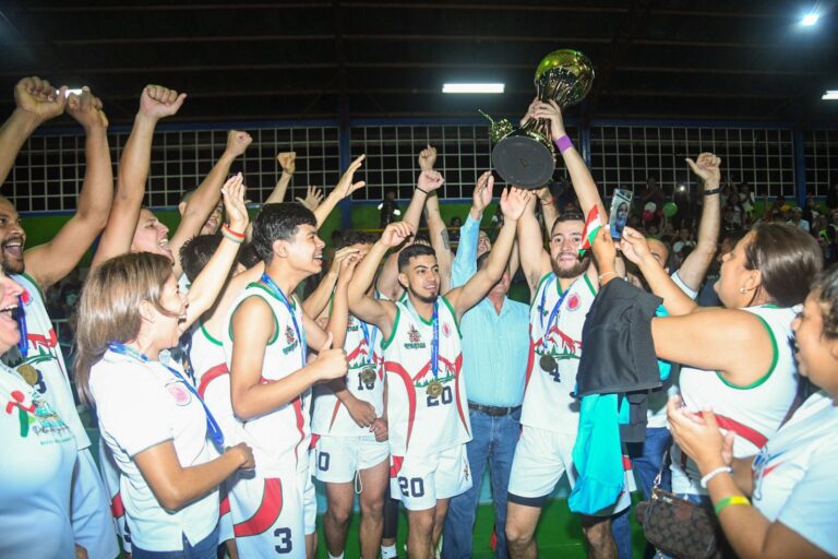 Brumas de Jinotega campeón del Carlos Ulloa de Baloncesto